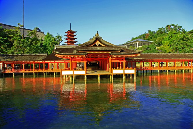 Peaceful Hiroshima & Miyajima UNESCO 1 Day Bus Tour - The Atomic Bomb Dome in 15 minutes