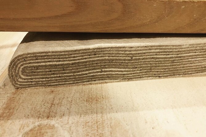 Popular in SapporoExperience authentic hand-made soba at a real soba shop! - Cutting Soba With a Kitchen Knife