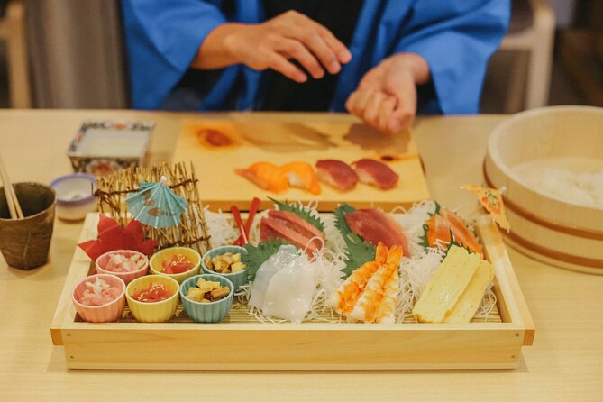 Popular Sushi Making Class near Tokyo Tower - Learning the rice and fish technique