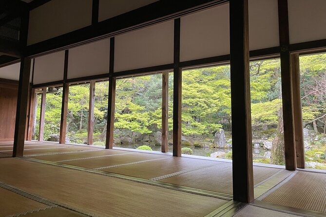 Private car tour Let's uncover secrets of majestic Kyoto history - Arashiyama, the dessert stop, and Monkey Park