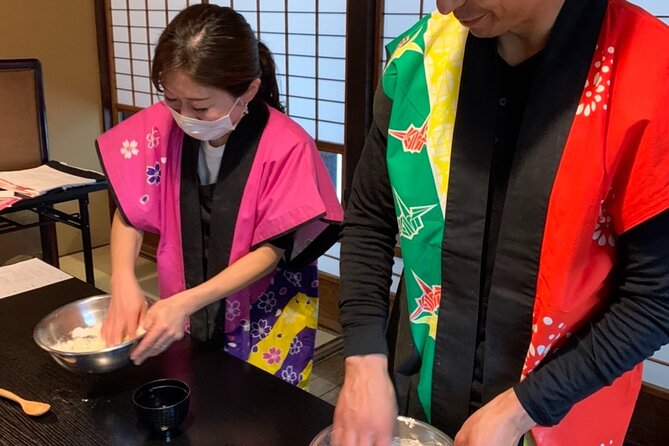 Private Cooking Class Udon in Kyoto Japan - Arriving near Kyoto Station and Nishi Honganji