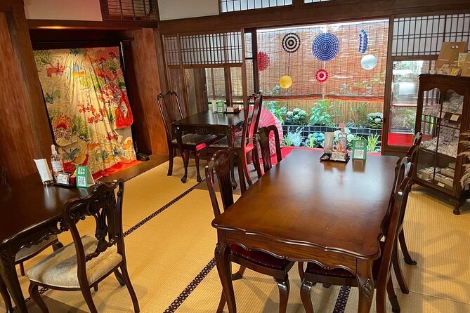 Private Cooking Class Udon in Kyoto Japan - Following the eight steps to handmade udon