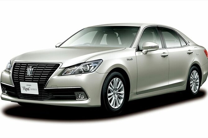 Private departure transfer from Tokyo city to Tokyo Haneda Airport(HND) - Vehicle choices and luggage limits