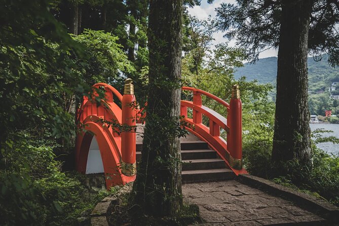 Private Fuji Hakone Tour Charter with English Speaking Driver - Lake Ashi and the one-hour cruise