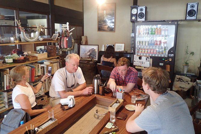 Private group Local Food Tour in Takayama - Why the Private Group Format Matters