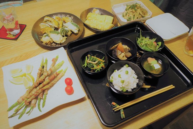 Private Japanese Cooking Class in Hiroshima with Machiko's Family - Entering Machiko’s Hiroshima neighborhood