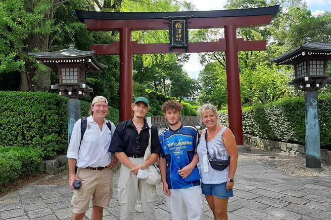 Private Tokyo Tour with Licensed Guide & Vehicle (Max 15 persons) - Harajuku and Meiji Jingu: Two Faces of Tokyo