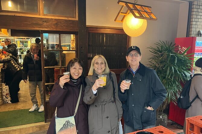 Private Tokyo with Exceptional Guide Tailored to Your Needs - Shibuya Crossing: Tokyo in one short burst