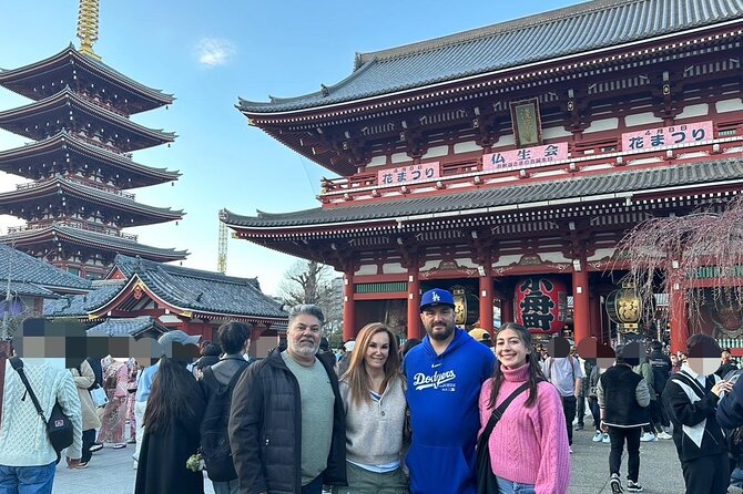 Private Tour Guide in English or Spanish (Español) - Ueno: Museums, Parkland, and a Slower Finish