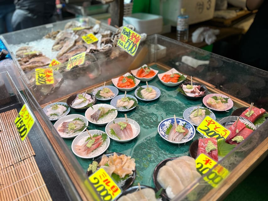 Private Toyosu & Tsukiji Market Adventure with Tuna Auction - The bus ride to Tsukiji Outer Market