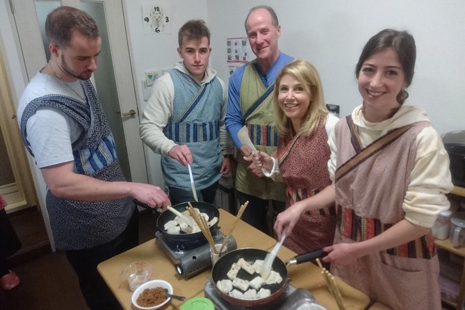 Ramen and Gyoza Cooking Class in Osaka - Vegetarian needs and seasonal ingredients