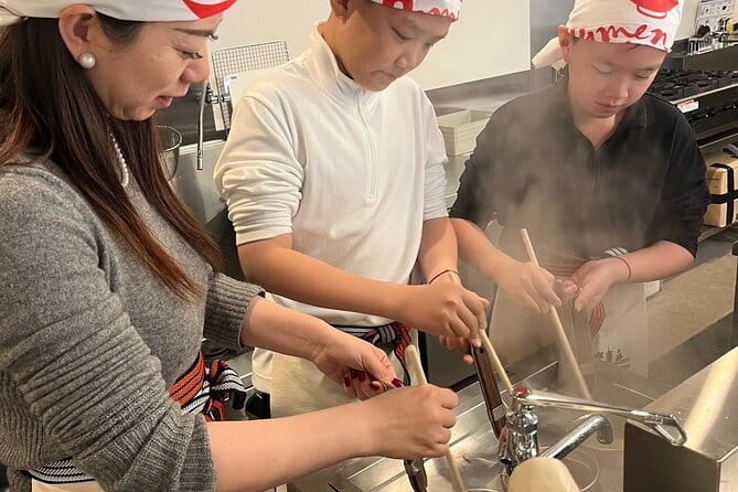 Ramen Cooking Class at Lake Kawaguchiko (Short Course) - Adding chashu and finishing your bowl