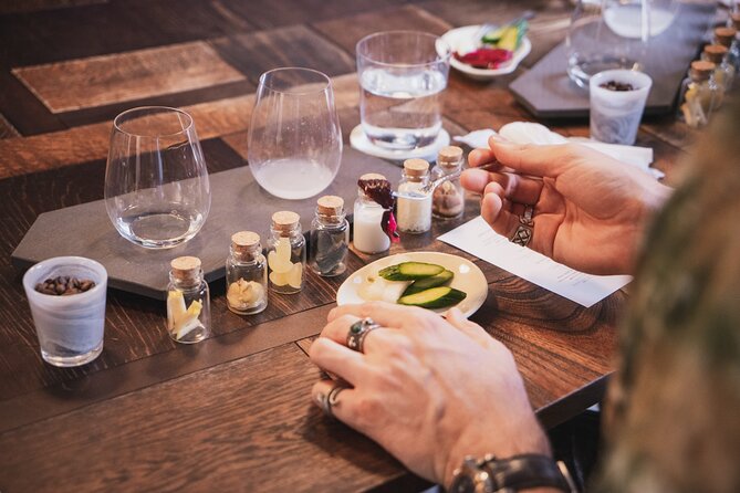 Sake Omakase in Tokyo: Guided Tasting by Certified Sommeliers - Why this sake tasting is more useful than a simple flight