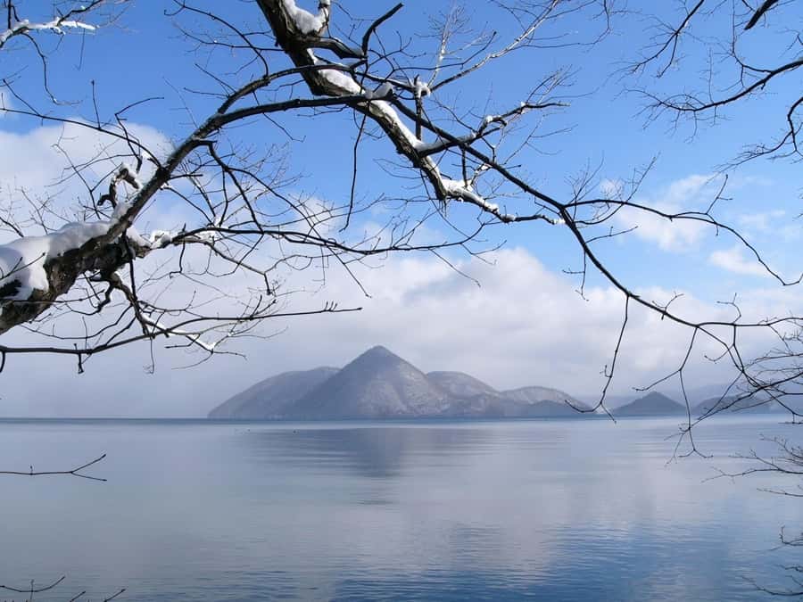 Sapporo: Hokkaido, Noboribetsu and Lake Toya Day Tour - Noboribetsu Hell Valley: Steam Rising from the Earth