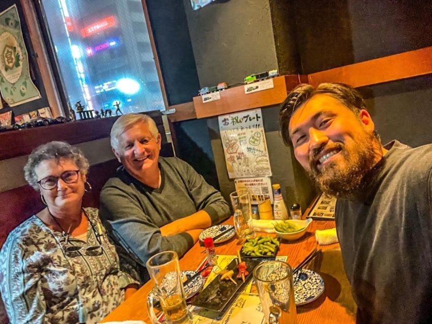 Shinjuku: Explore the Hidden Local Bars - 3.5 Hours - Hanazono Shrine and a pause in the city