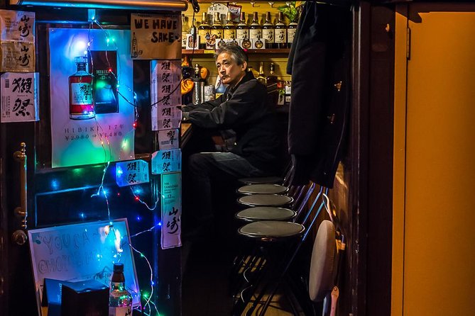 Shinjuku: Golden Gai Food Tour - Sushi, etiquette, and practical ordering tips