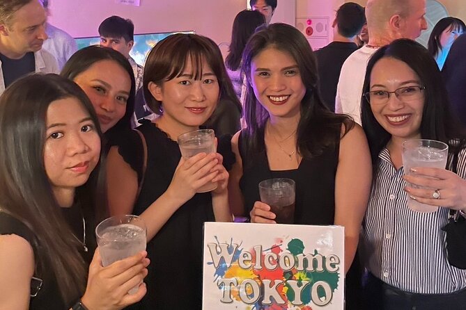 Shinjuku Locals &Traveller Meet&Drink Experience Solo going Party - A solo-friendly way into Tokyo nightlife