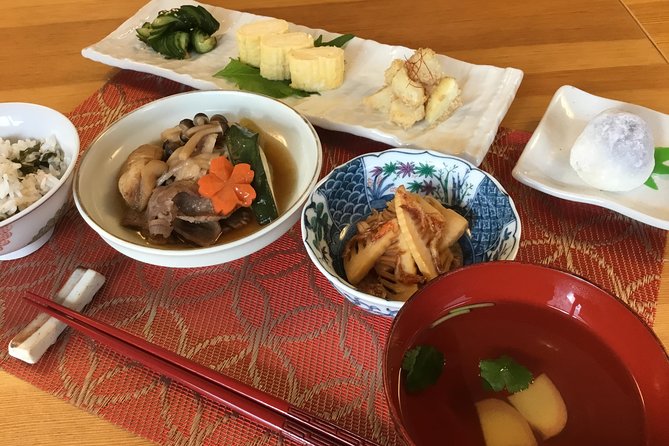 Small-Group Wagyu Beef and 7 Japanese Dishes Tokyo Cooking Class - Wagyu beef is the main attraction