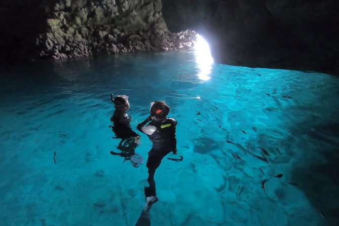 Snorkeling in the Blue Cave area【Okinawa Prefecture: Free feeding & photo images!English and Chinese speaking guide available! - Who should book this activity?