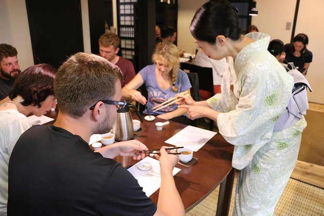 Sushi - Authentic Japanese Cooking Class - the best souvenir from Kyoto! - Starting with umami and dashi soup