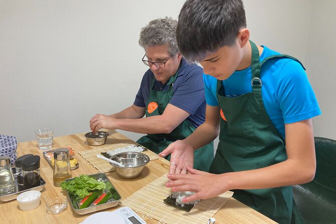 Sushi Class in Osaka Dotonbori - Group size, timing, and overall value