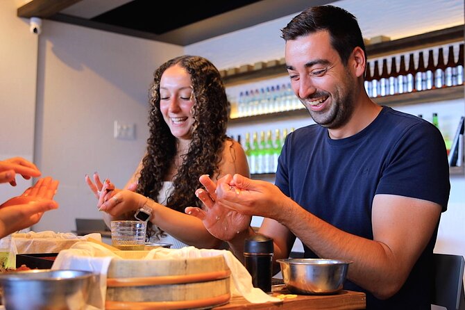 Sushi Making Osaka Roll and Authentic Japanese Sushi Class - Finding the room near Dotonbori
