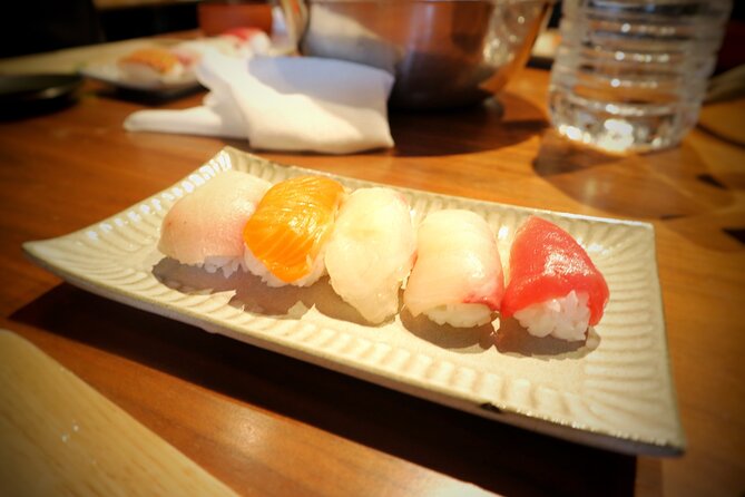 Taisho Sushi Making Class in Tokyo - The model practice that makes the class useful
