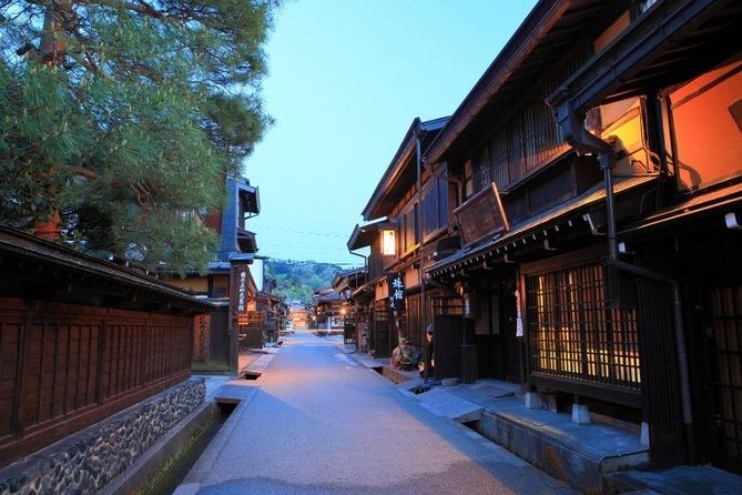 Takayama Half-Day Private Tour with Government Licensed Guide - Sanmachi Suji and the old merchant streets