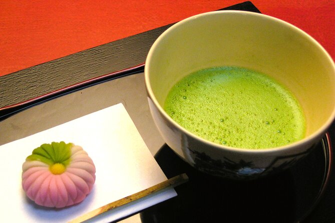Tea ceremony and kimono experience at Kyoto, Tondaya - Getting dressed in an authentic silk kimono