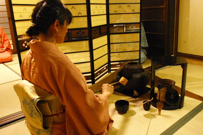 Tea Ceremony Experience in Traditional Kyoto Townhouse - Why the six-person limit matters