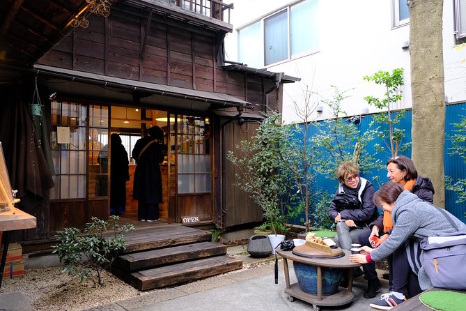 The Old Quarter of Tokyo - Yanaka Walking Tour - Why Yanaka feels different from central Tokyo