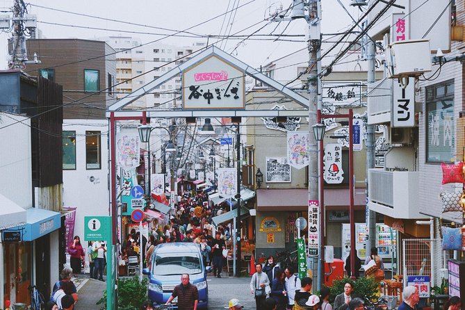 The Old Quarter of Tokyo - Yanaka Walking Tour - Enju-ji Temple and the god of strong legs
