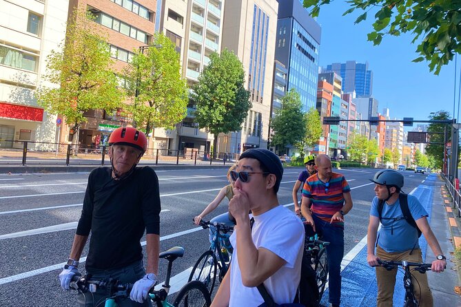 Tokyo: 3-Hour Bike/E-Bike Tour of the City's Highlights - Aoyama’s Fashion Streets and a Quieter Ride