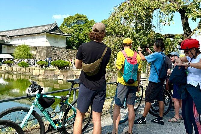 Tokyo: 3-Hour Bike/E-Bike Tour of the City's Highlights - Guides, Safety, and the Small Extras