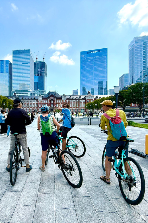 Tokyo: 3-Hour Bike or E-Bike City Highlights Tour - Aoyama, Cat Street, and Shibuya