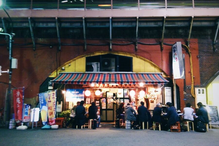 Tokyo: 3-Hour Food Tour of Shinbashi at Night - Price, group size, and what you actually receive