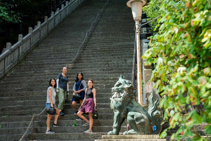 Tokyo: 3-hour Guided E-Bike Tour of the City's Hidden Gems - Tokyo Tower Route: old temples beside modern power