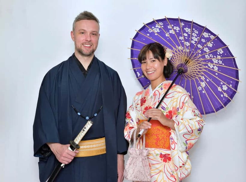 Tokyo: Asakusa Kimono Dressing and Matcha Experience - Choosing between a kimono and a summer yukata