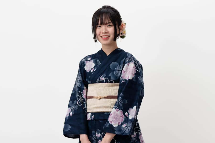 Tokyo Asakusa: Miu Kimono Rental and Optional Photoshoot - Adding the outdoor photoshoot