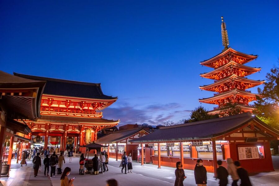 Tokyo: Asakusa Walking Tour with Sensoji Temple Visit - Sensōji Temple and the incense ritual