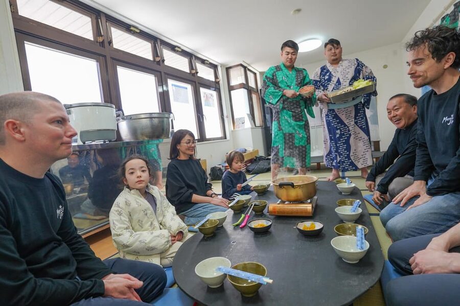 Tokyo: Authentic Sumo Wrestling Experience with Lunch - Trying the movements before entering the ring