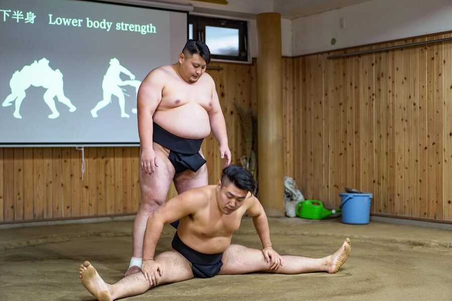 Tokyo: Authentic Sumo Wrestling Experience with Lunch - Making chanko-nabe with the wrestlers