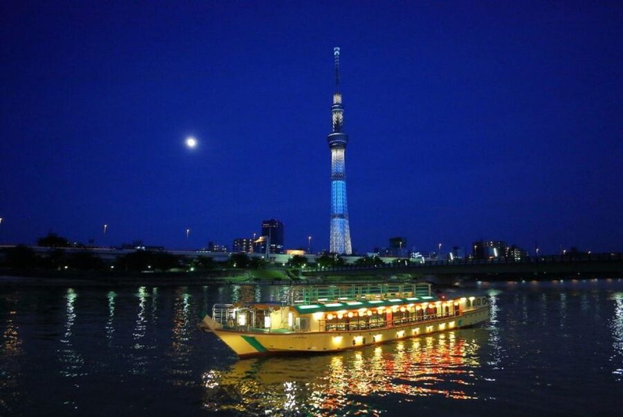 Tokyo Bay: Traditional Japanese Yakatabune Dinner Cruise - The Japanese dinner: what arrives at the table