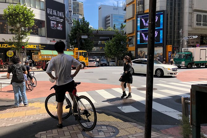 Tokyo Bike Tour: Shibuya & Hidden Tokyo - Taichi’s guiding style and local advice