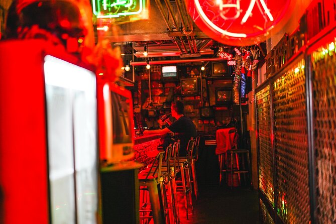 Tokyo by Night Photography Tour (Private Option Available) - Golden Gai: narrow streets and important limits