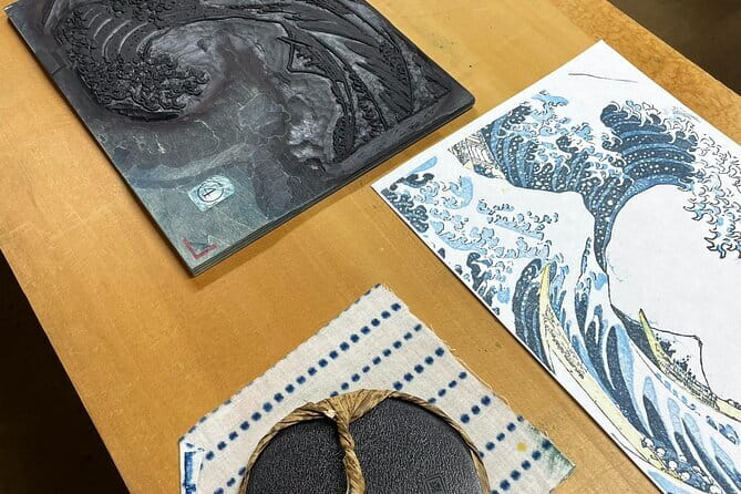 Tokyo: Calligraphy Workshop & Original T-Shirt Creation - The Teacher Makes the Difference