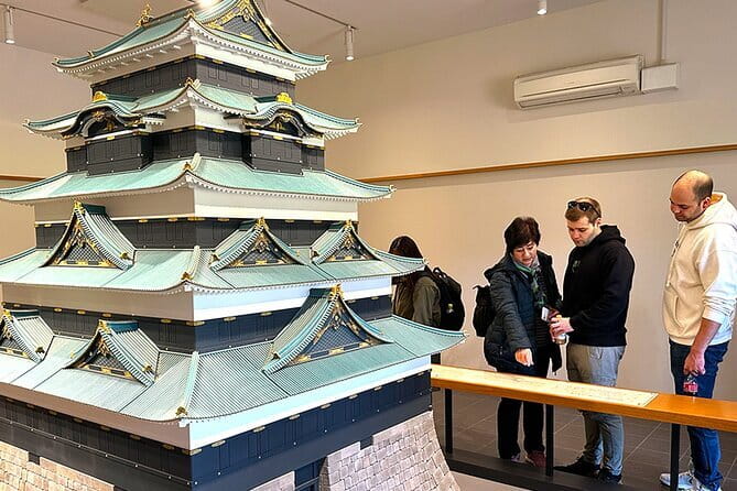 Tokyo Castle & Imperial PalaceーShogun Walking Tour - Key Points to Know Before You Go