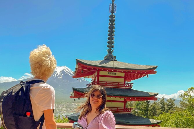Tokyo: Customized Mt. Fuji & Hakone Sightseeing Private Day Trip - Kitaguchi Hongu Fuji Sengen Jinja, a quiet forest shrine