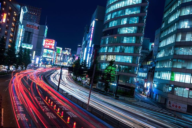 Tokyo Cyberpunk Street Photo Tour - Moving from Shinjuku to Shibuya