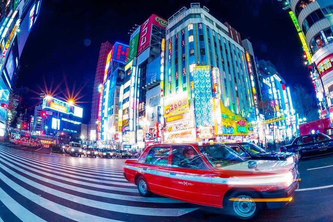 Tokyo Cyberpunk Street Photo Tour - Group size, pace, and guide quality